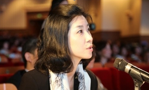 西安翻译学院选手在21世纪全国英语演讲比赛