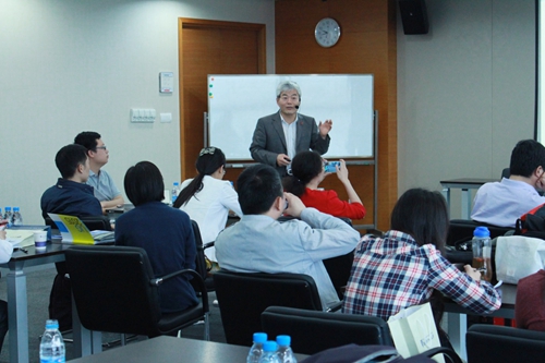 上海金融学院工商管理学院任课教师培训在西交