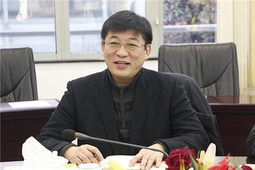 宝钢集团有限公司副总经理郭斌一行参访成都东软学院