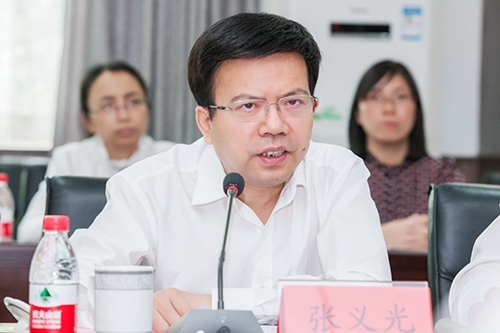 2015年11月,陕西建工集团张义光总经理来西安思