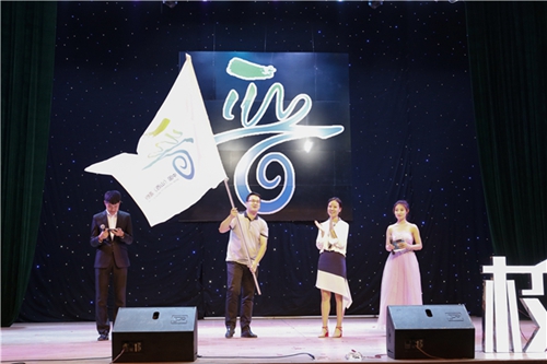 2000年人均工资_2018年山西省农民人均(3)