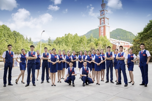 西安翻译学院荣获2018年度全国高等学校空乘