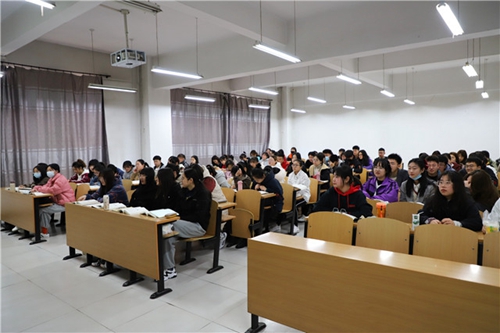 晋中信息学院新学期开学第一天教学秩序井然