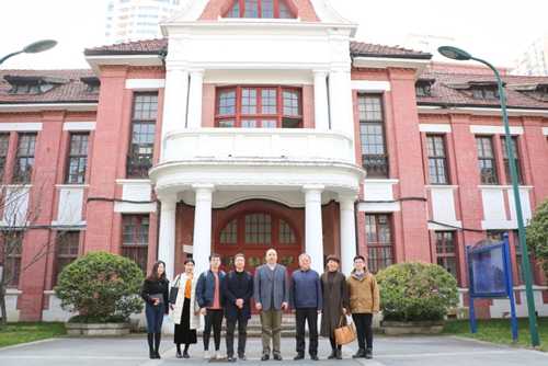 厦门大学创意与创新学院代表团访问上海理工大学中英国际学院(图2) 厦门大学创意与创新学院代表团访问上海理工大学中英国际学院(图2)