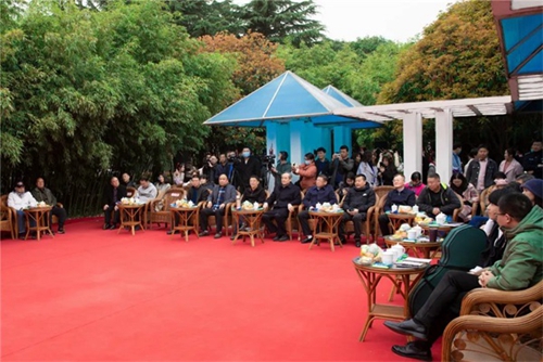 西安思源学院董事长周延波出席第十二届“白鹿雅集·樱花赞春”文化盛会