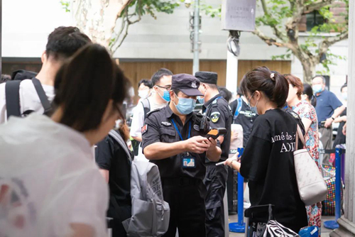 选择上理工,迈向大世界 | 2021级中英国际学院自主招生新生入学报到圆满结束(图6) 选择上理工,迈向大世界 | 2021级中英国际学院自主招生新生入学报到圆满结束(图6)