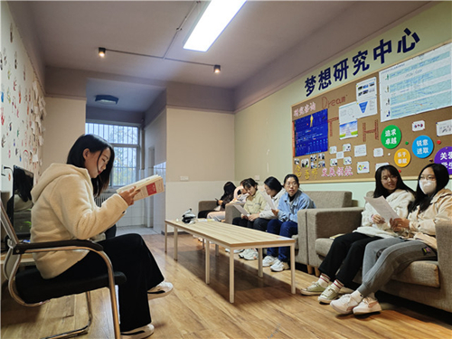 流淌的时光:记录生活中的美好瞬间